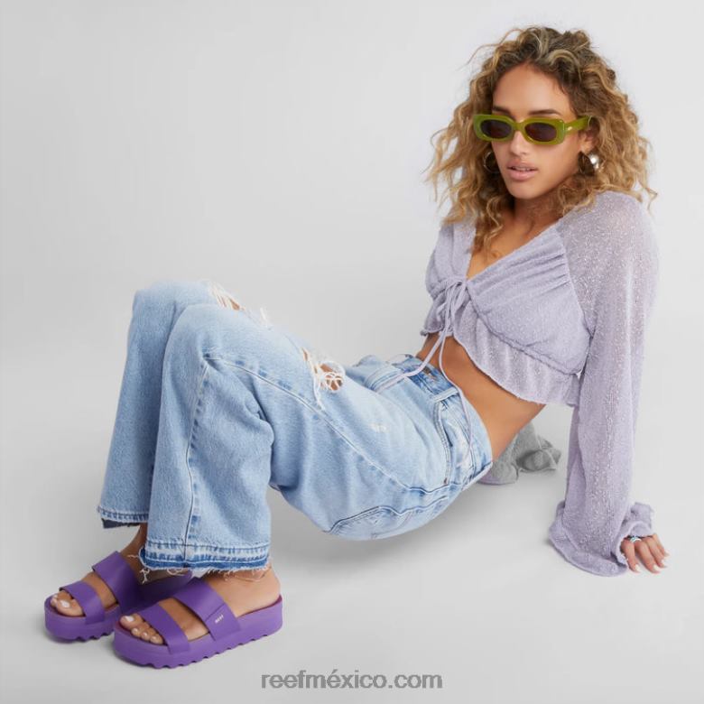 arrecife x cojín santuario vista holamujer León B4FFZ176